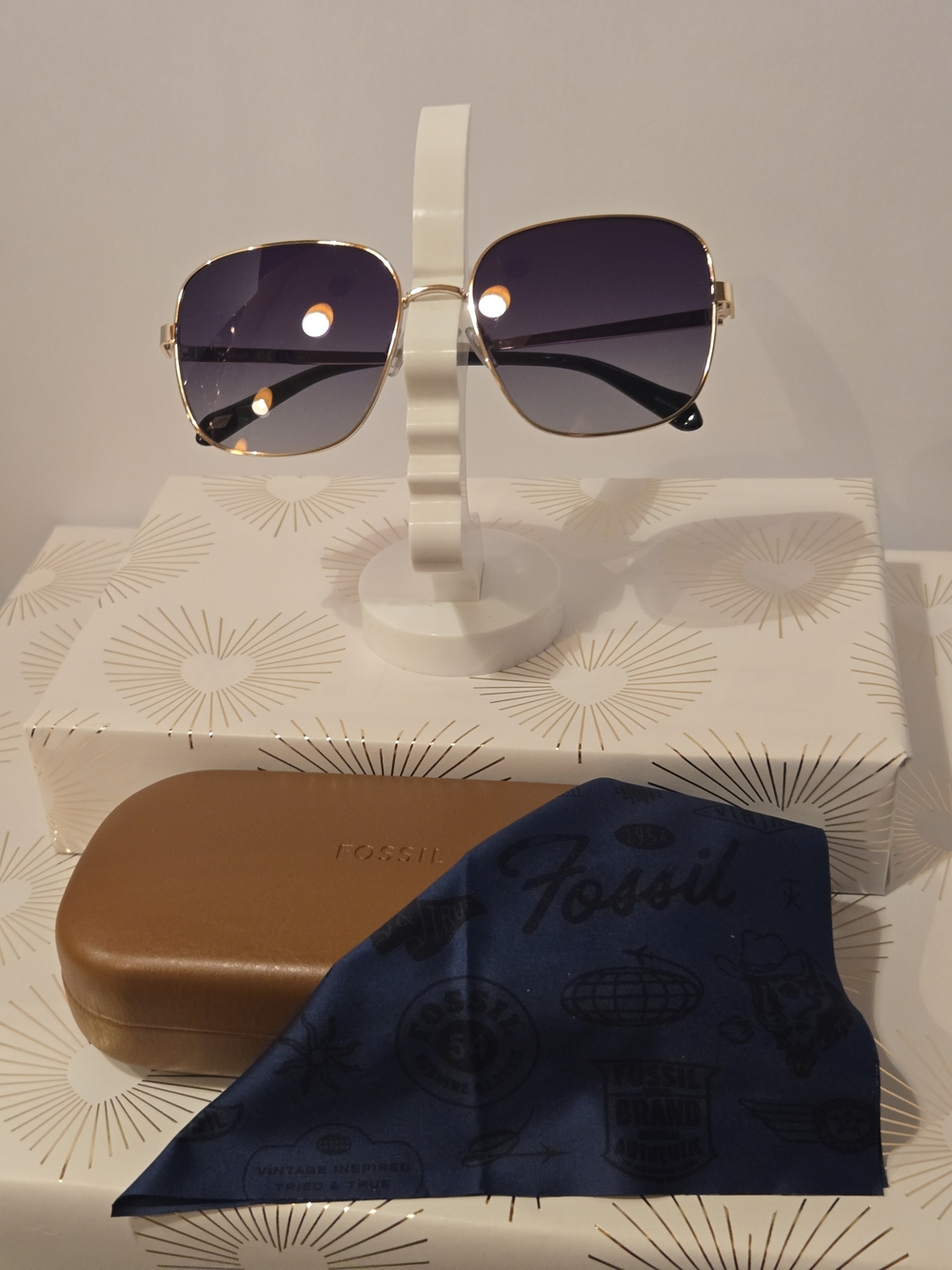 Fossil Women's Gold Frame Sunglasses with Blue Gradient Lenses